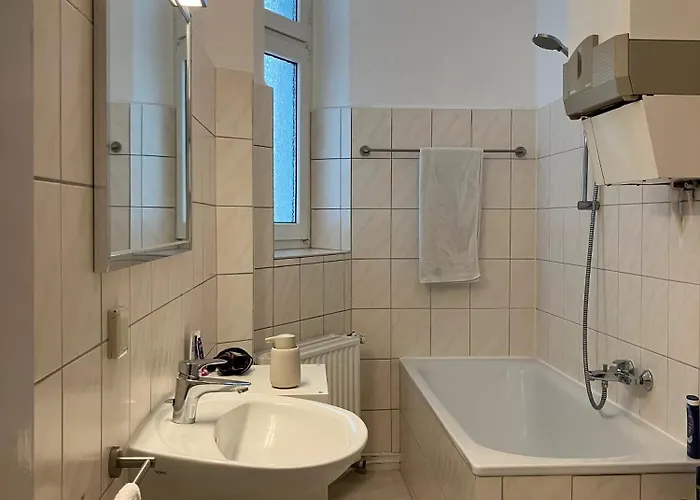 Mid Century Style Messezimmer شقة هانوفر