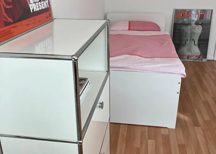 Mid Century Style Messezimmer *