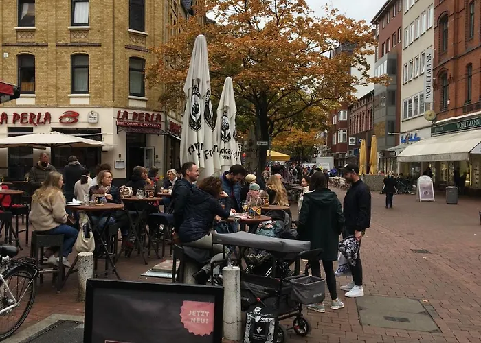 شقة Mid Century Style Messezimmer