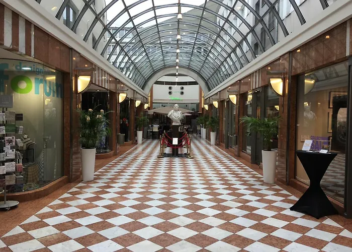 شقة Mid Century Style Messezimmer