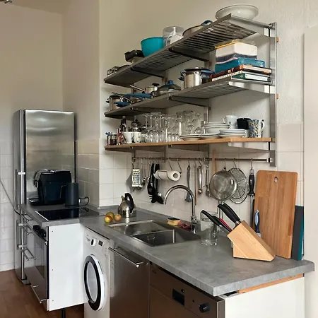 Apartment Mid Century Style Messezimmer Hannover